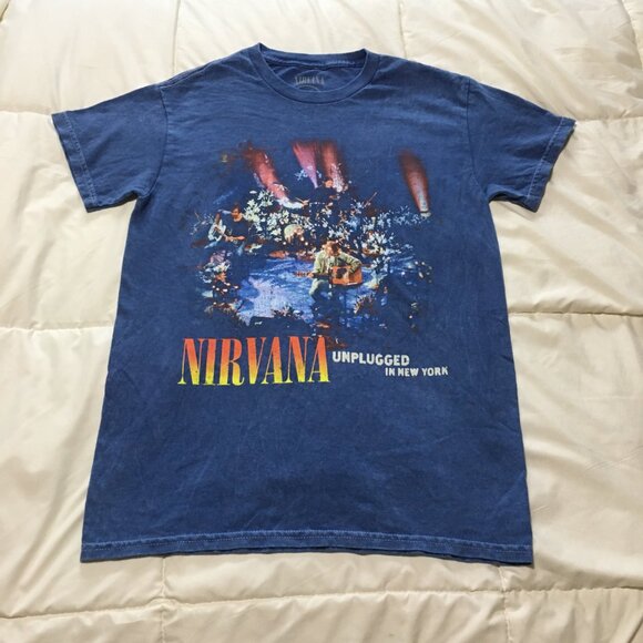 Nirvana Unplugged In New York Blue Washed Graphic Band T-Shirt Women's Size S - Picture 5 of 5